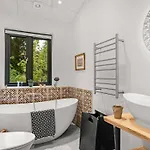 Duco - 780m From The Sea By Interhome