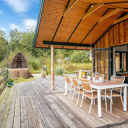 Holiday home Duco - 780m From The Sea By Interhome